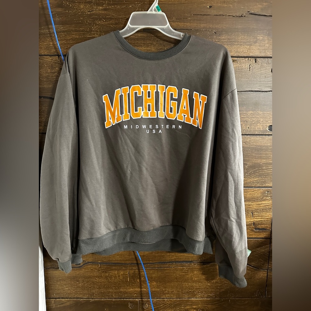 Shein Michigan Crewneck *sale* (read description)